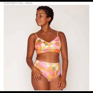 Seea - Soleil Bikini Top in Akala, size small